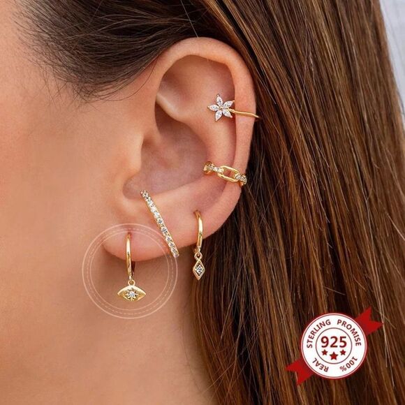 NWOT Evil Eye Hoop Dangle Earring’s - Picture 4 of 4